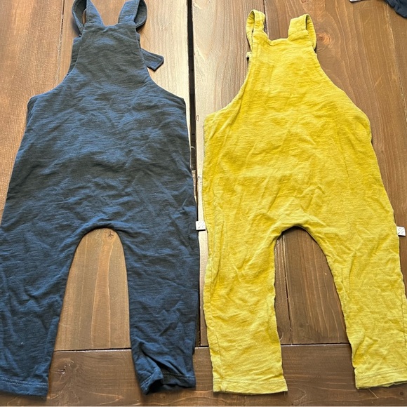 Childhoods Clothing 18-24 mo Jumper Bundle - Picture 2 of 3